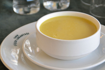 Mercimek Çorbası Mercimek Çorbası